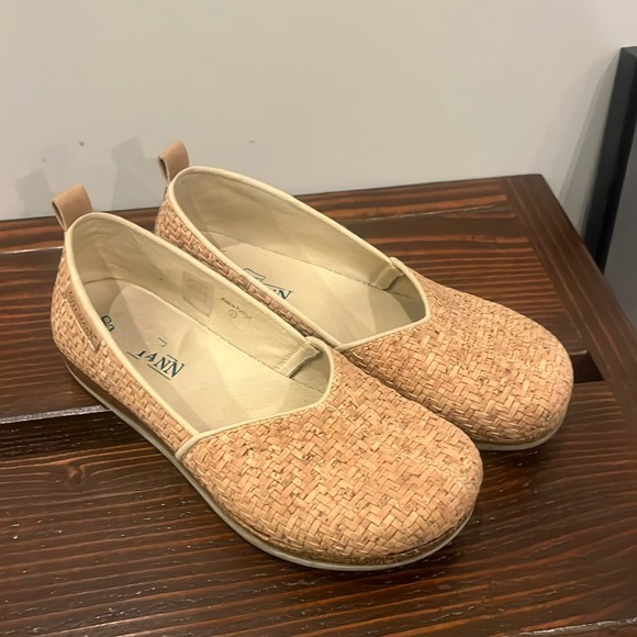 Stegmann 'Liesl' Skimmer Cork Basket Weave - Picture 12 of 16